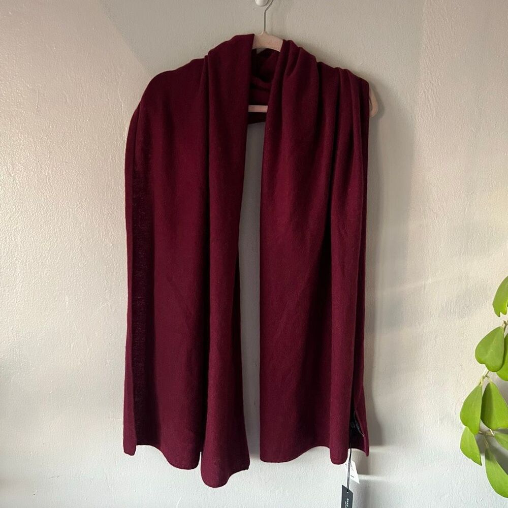 Saks Fifth Avenue Cashmere burgundy Oversized Scarf Shawl Wrap 75x 20β Soft Luxu